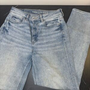 American Eagle Outfitters women’s Blue Jeans